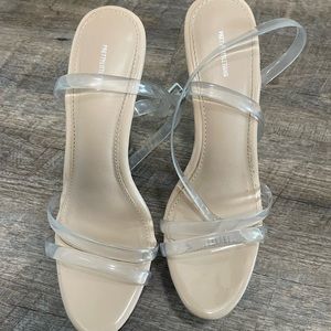 Pretty little things, brand new high heels.